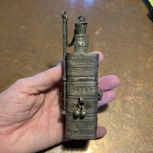 Antique silver alloy Kohl container